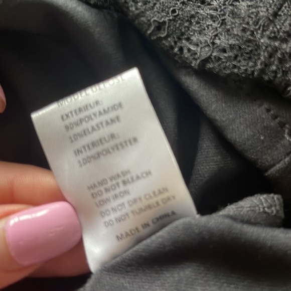 Lucy Wang Black Lace Dress - Picture 4 of 4